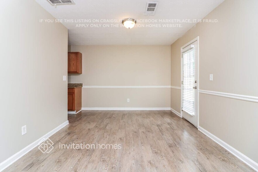 Building Photo - 715 Carlton Pointe Way