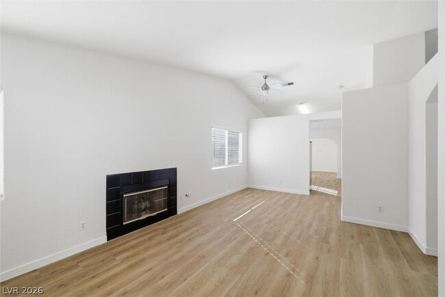 Building Photo - 3869 Birchview Ct