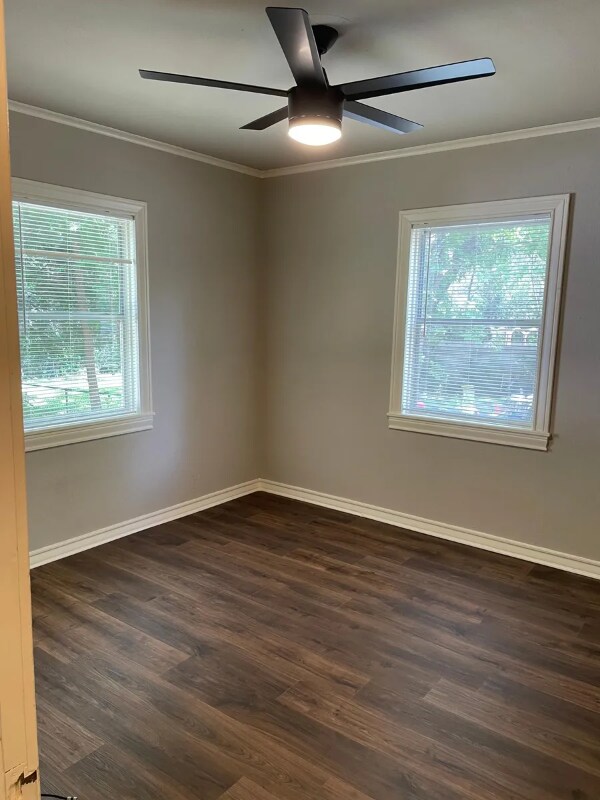 Building Photo - 921 N 32nd St