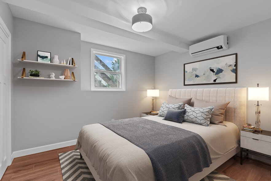 Building Photo - 22 Quimby St