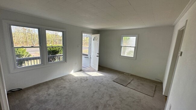 Building Photo - 349 N Genoa Ave