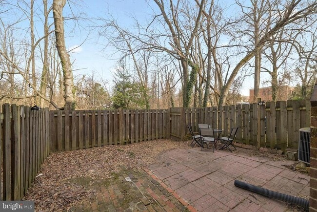 Building Photo - 7442 Adams Park Ct