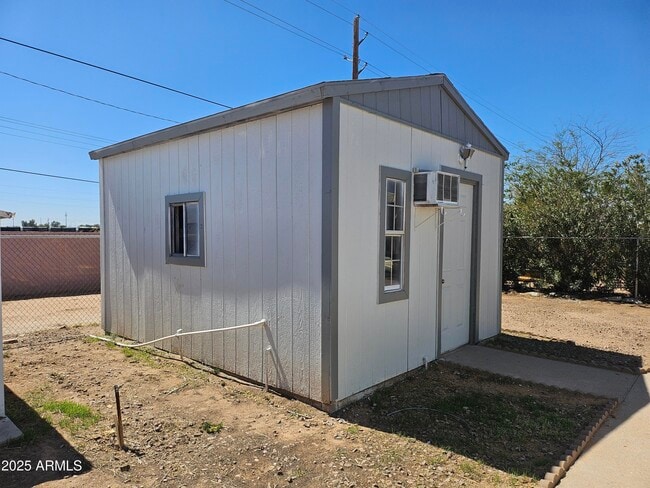 Building Photo - 1113 W Corinthian Cir