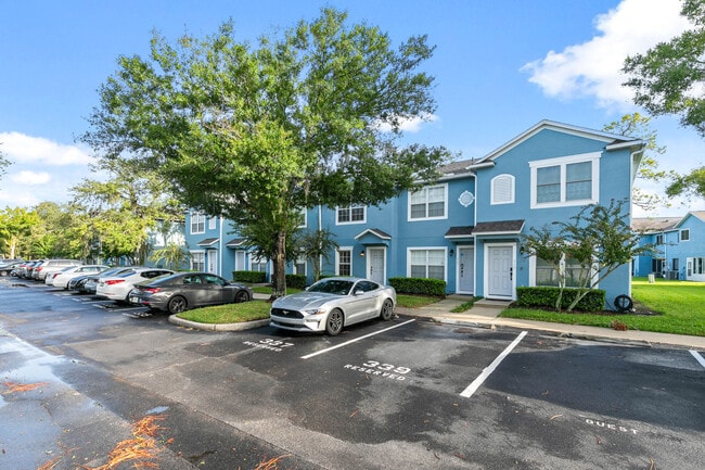 Building Photo - 337 Wilton Cir