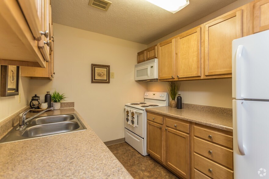 Woodgate North 709 Sapp Rd Ravenna OH 44266 Apartment Finder