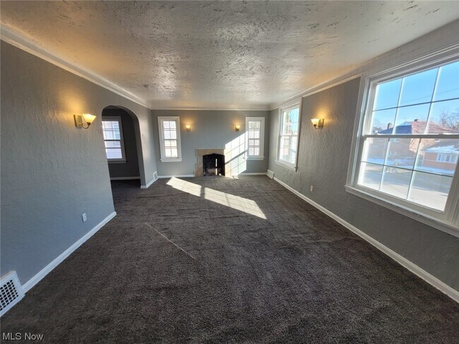 Building Photo - 14717 Milverton Rd