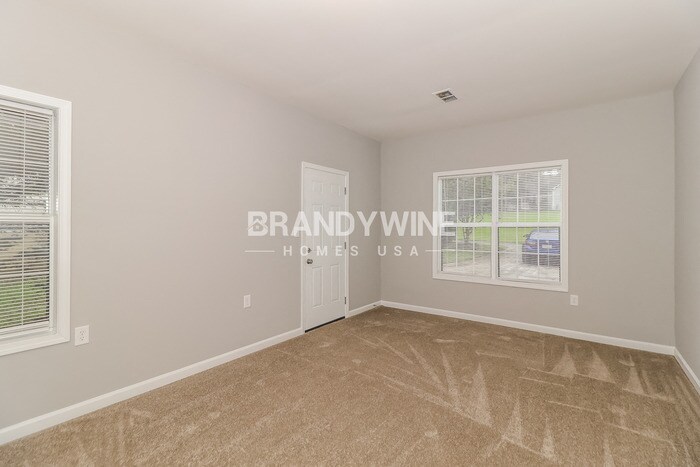 Building Photo - 86 Hale Haven Dr