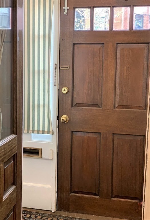 Building Photo - 425 Marlborough St