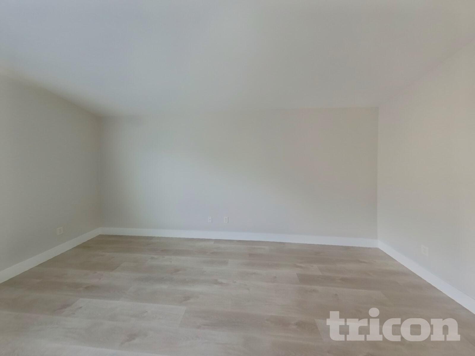 Building Photo - 11893 Dunhill Rd