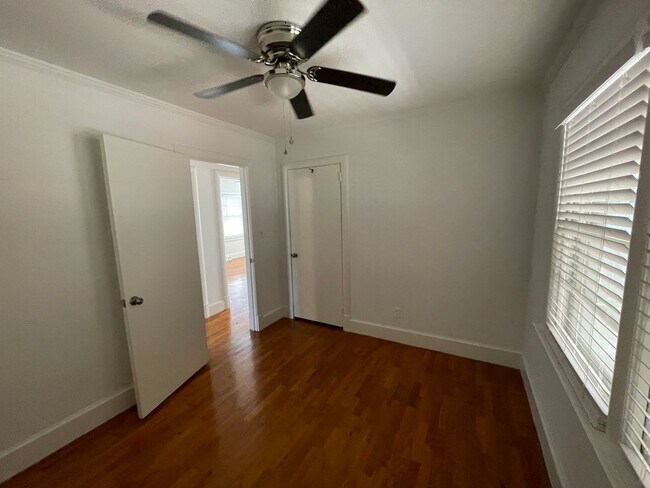 Building Photo - 5057 Wrightsville Ave