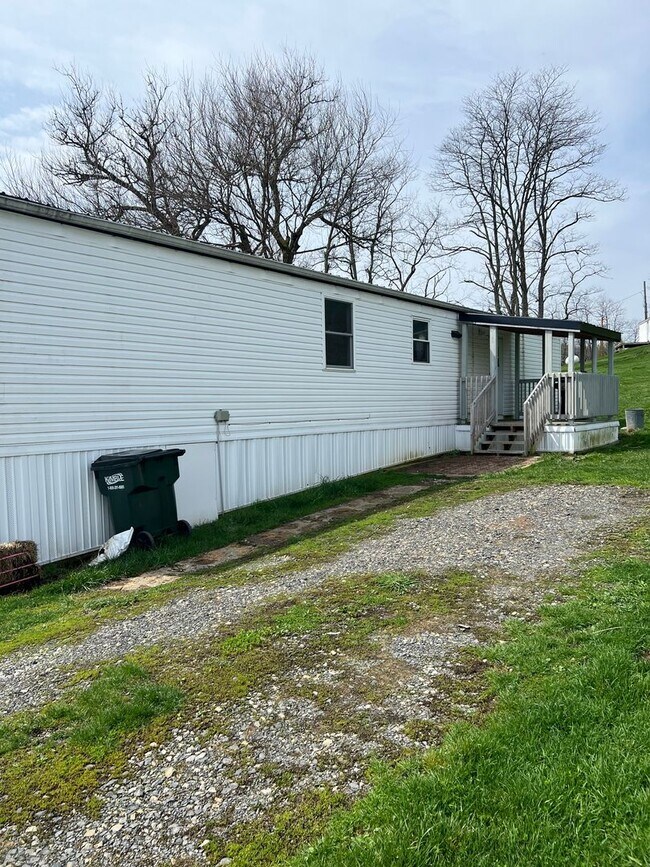 Building Photo - 2bed Rural Mobile Home