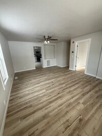 Building Photo - 414 Lincoln St