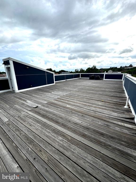 Building Photo - 1835 Providence St NE