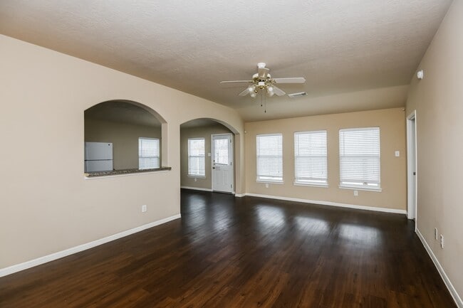 Building Photo - 19642 Brisbane Meadows Ct