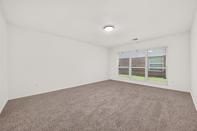 Building Photo - 3830 Flatwood Dr