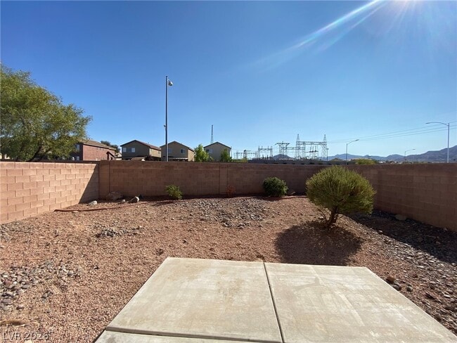 Building Photo - 389 Red Eucalyptus Dr