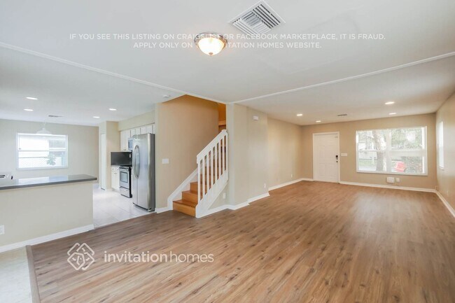 Building Photo - 4131 NW 62nd Dr