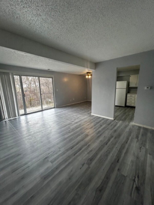 Building Photo - 3309 Wood Ave