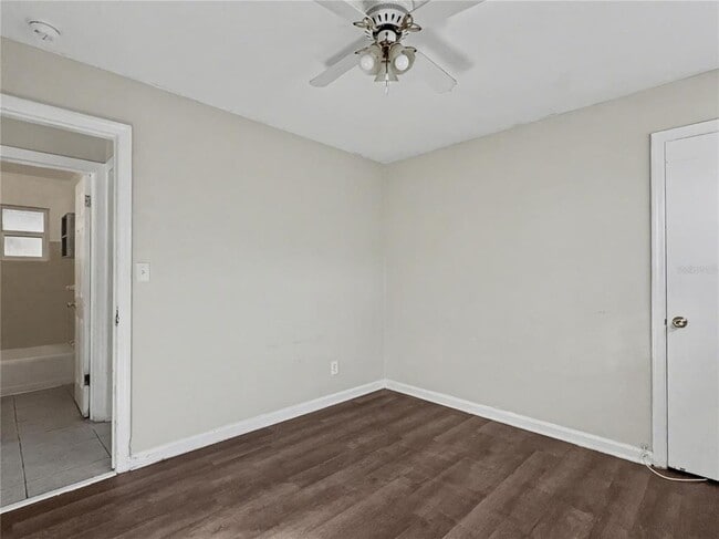 Building Photo - 42 Princeton Ave