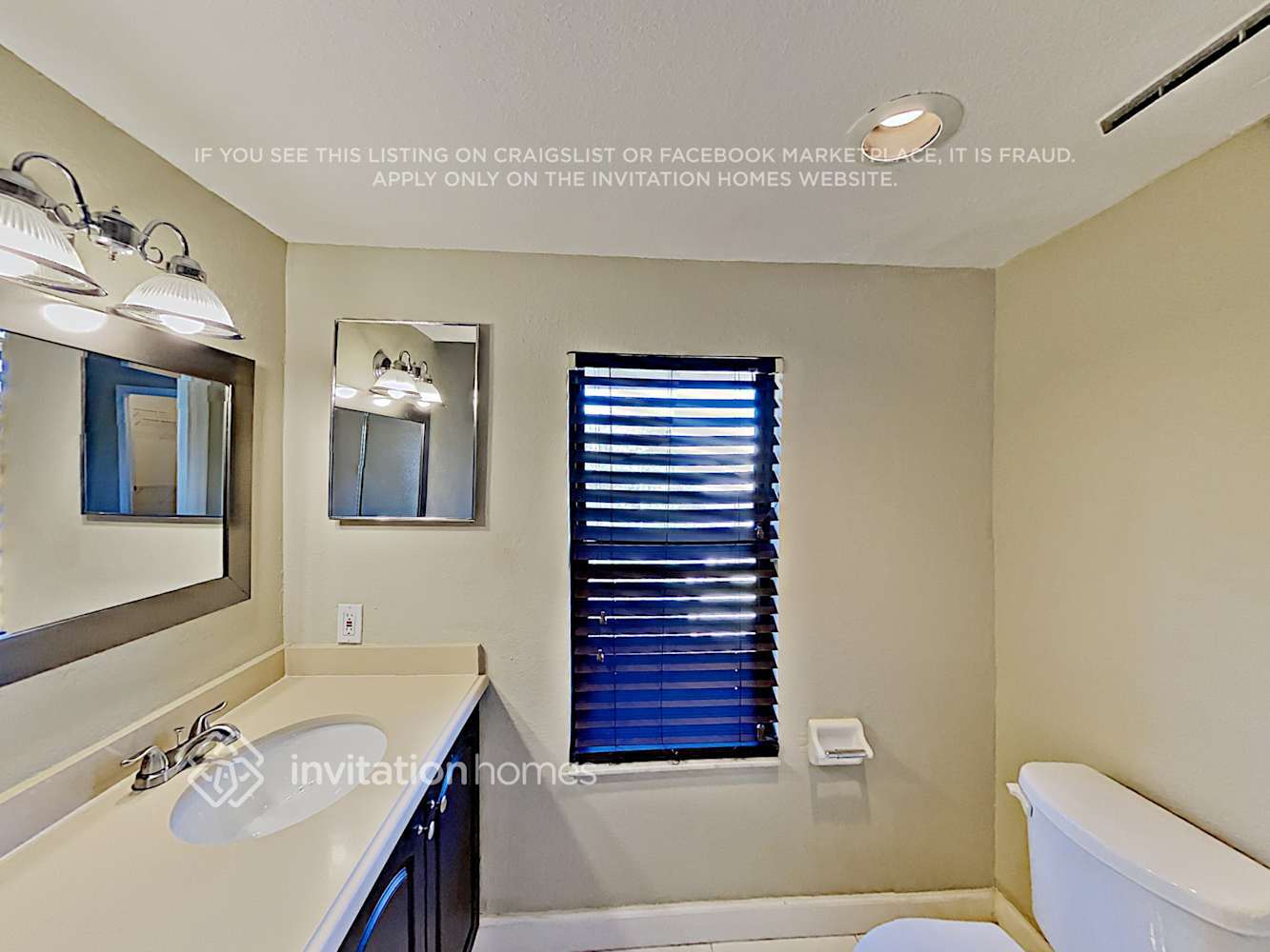 Building Photo - 1981 Canterbury Cir