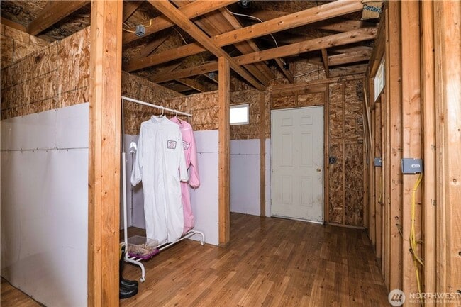 Building Photo - May Valley Road business opportunity available - 2 bedroom 1 bath home with carport & office and ...