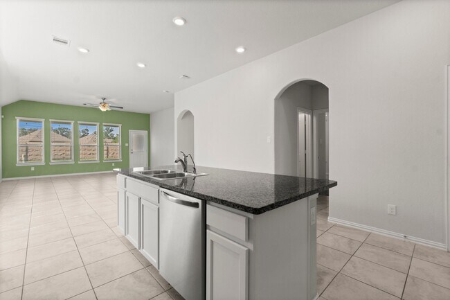 Building Photo - 4234 Green Landing Dr