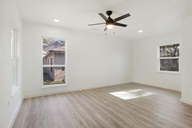 Building Photo - 450 Hickory St