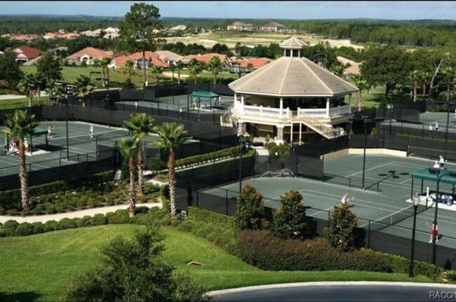 Building Photo - 307 W Redsox Path