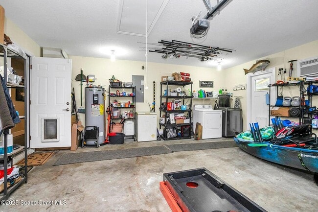 Building Photo - 898 Brunswick Ln