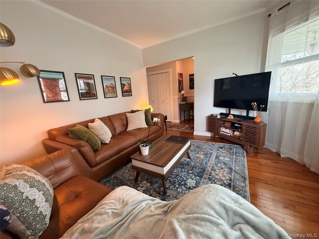 Building Photo - 81 S Mesier Ave