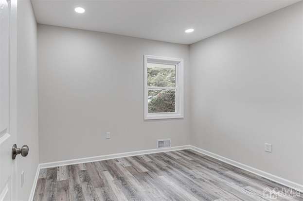 Building Photo - 19 Melville Rd