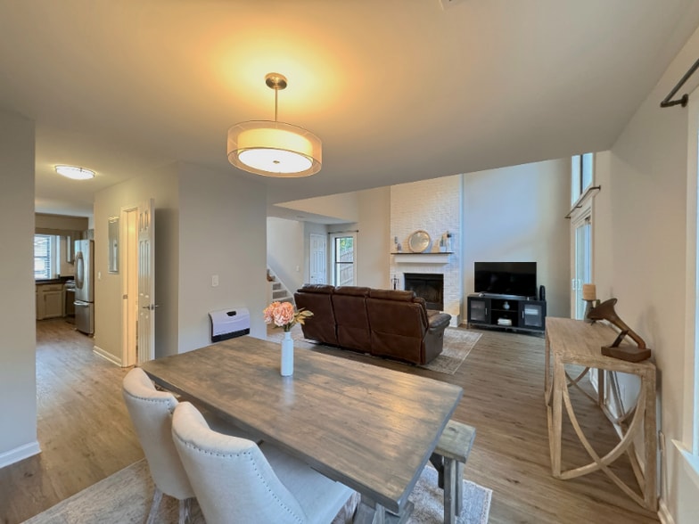 Building Photo - 1141 Berkley Dr SE