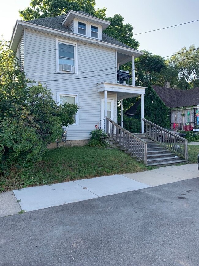 Building Photo - 75 Sheldon Blvd SE