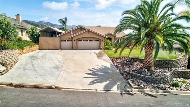 Building Photo - 14947 Moonglow Dr