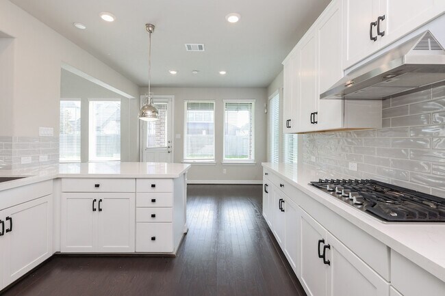 Building Photo - 2119 Stargrass Dr