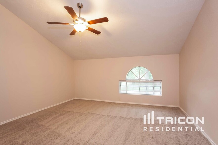Building Photo - 14130 Galvani Dr