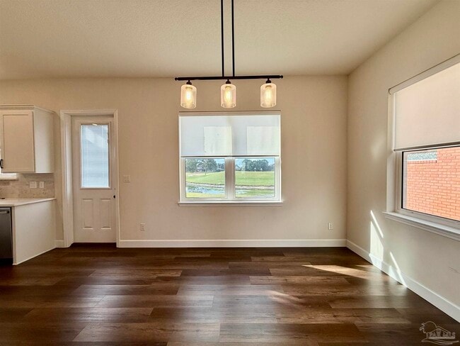Building Photo - 4189 Soundpointe Dr