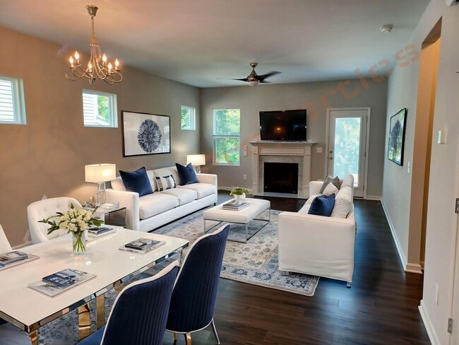 Building Photo - 424 Cherry St