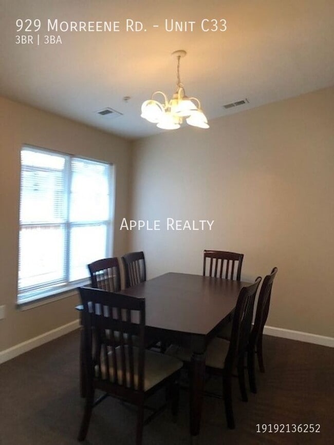 Building Photo - 929 Morreene Rd