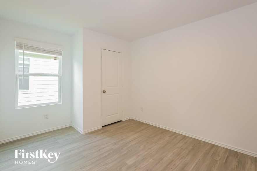 Building Photo - 1222 Kiskadee Wy