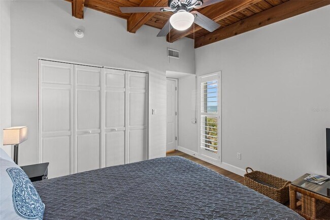 Building Photo - 200 120th Ave W