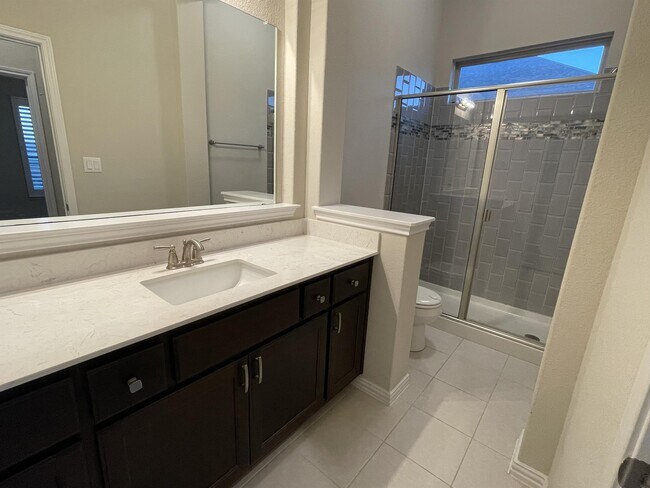 Building Photo - 12383 Mesa Verde Dr