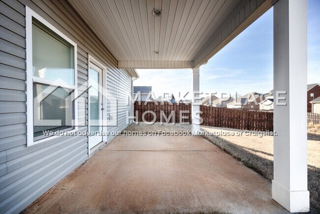 Building Photo - 26639 Kyle Ln