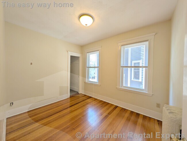 Building Photo - 79 Conwell Ave