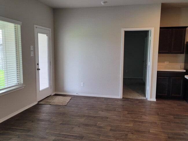 Building Photo - 21310 Orono Hts Trl