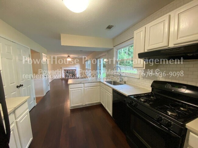 Building Photo - 4725 Carversham Way