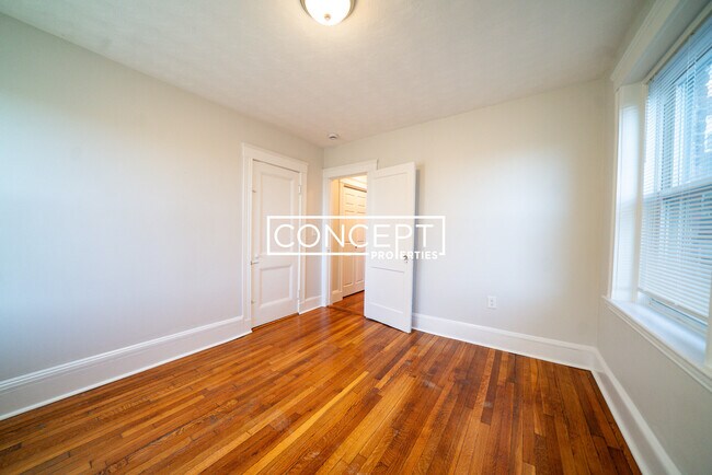 Building Photo - 1615 Commonwealth Ave