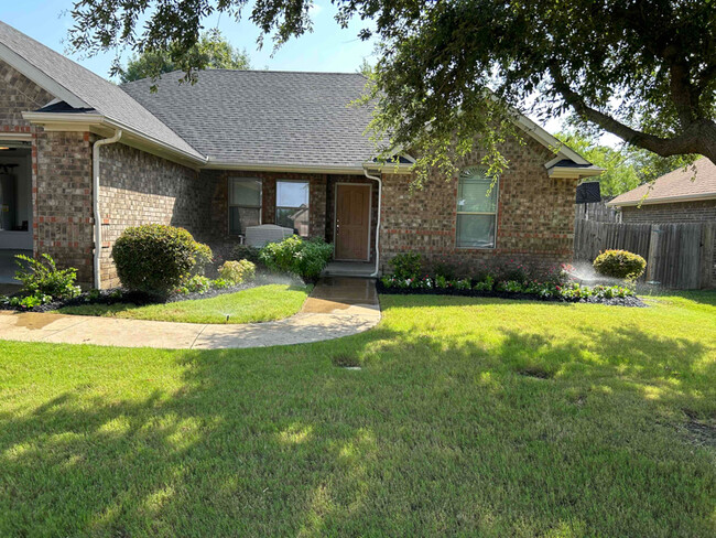Primary Photo - 2804 Tenison Dr