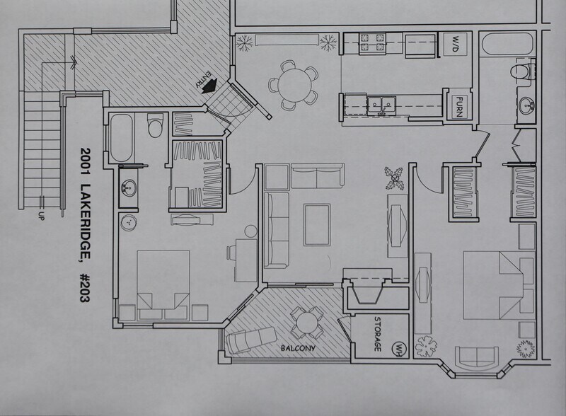 Building Photo - 2001 Lakeridge Cir