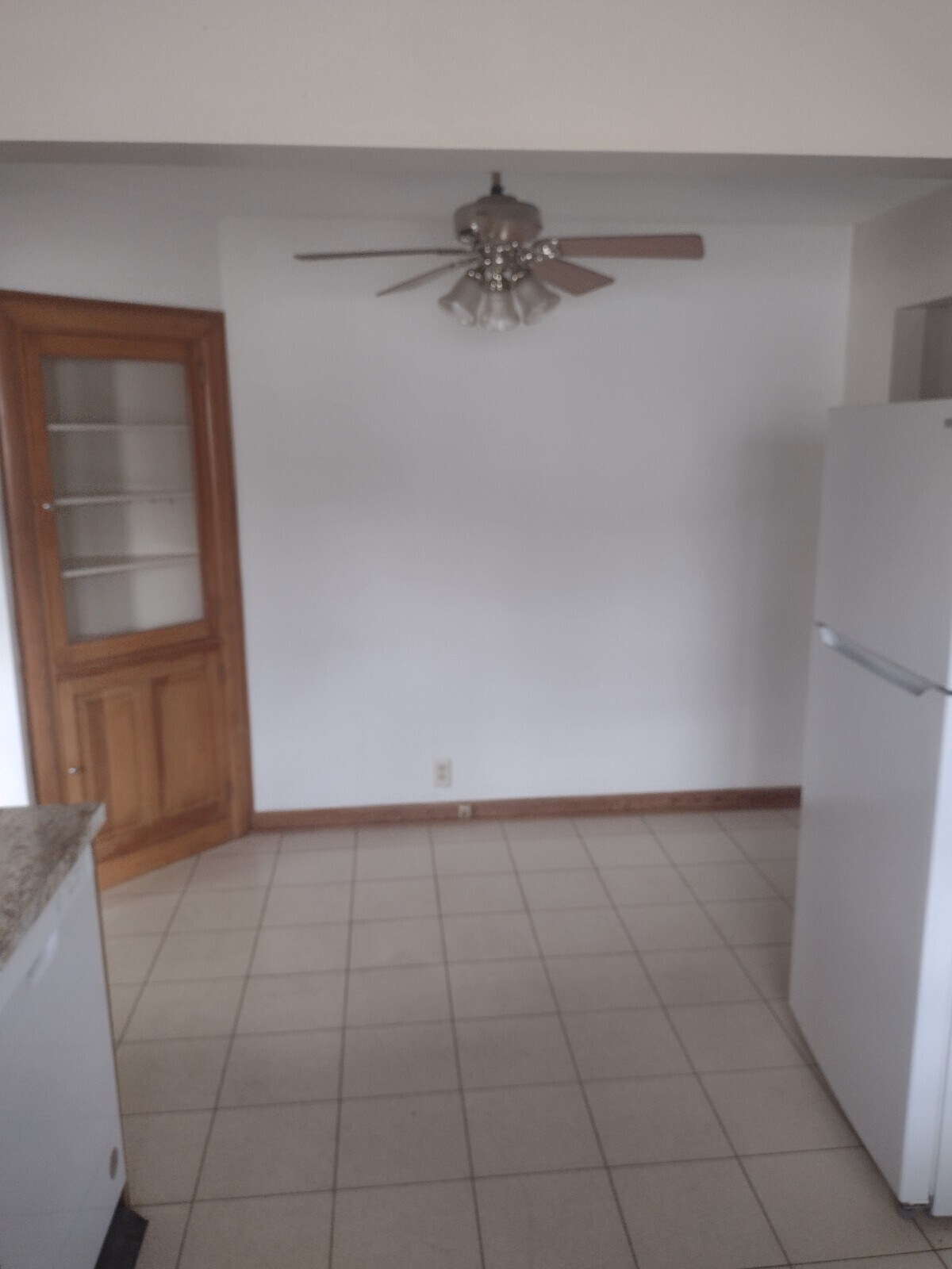 Building Photo - 403 Grove St